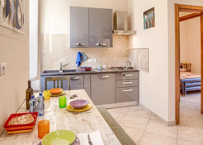 Ginevra House شقة