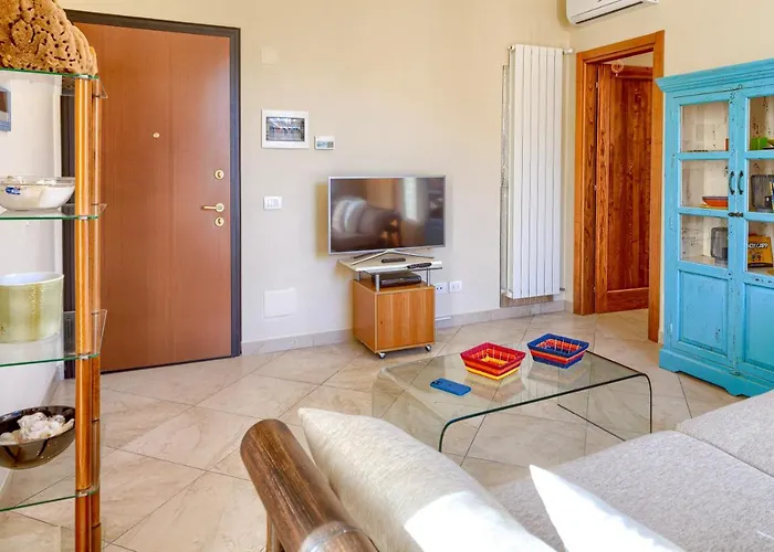 Ginevra House ليفانتو